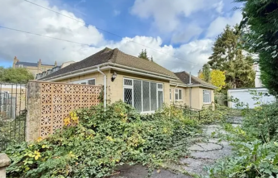 Bungalow for Modernisation in Bath photo